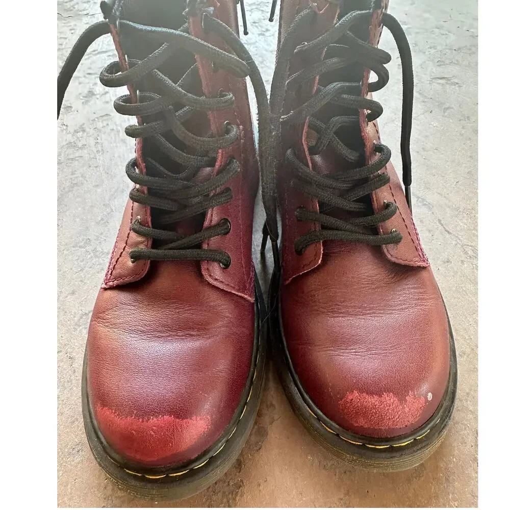 Dr. Martens Delaney Maroon Boots size 3
